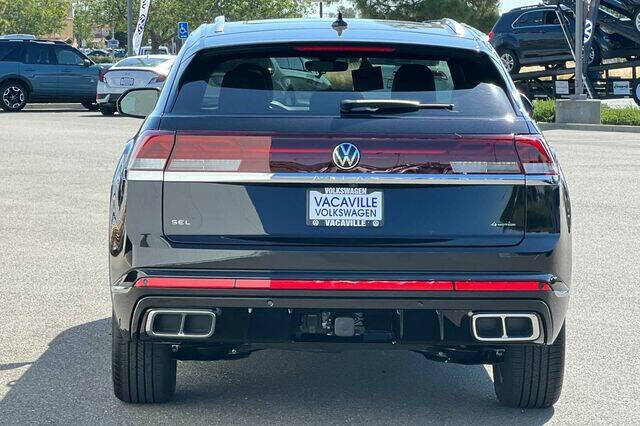 2024 Volkswagen Atlas Cross Sport SEL R-Line 4Motion