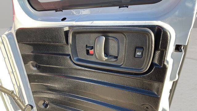 2023 GMC Savana 2500