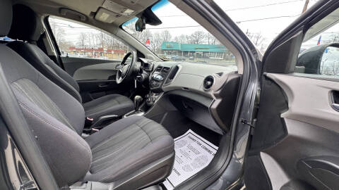 2013 Chevrolet Sonic LT Auto