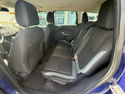 2016 Ford Escape S