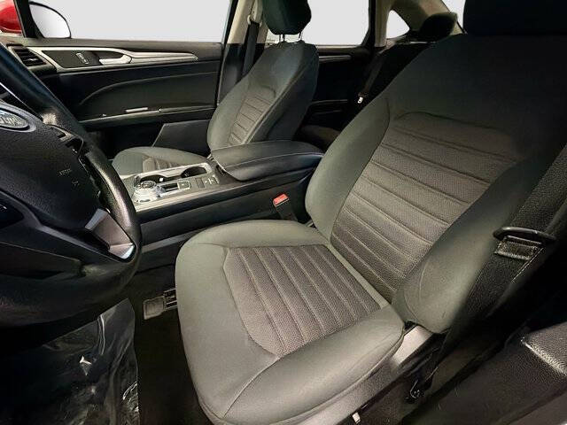 2020 Ford Fusion Hybrid SE