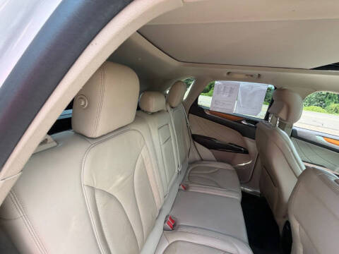 2017 Lincoln MKC Select
