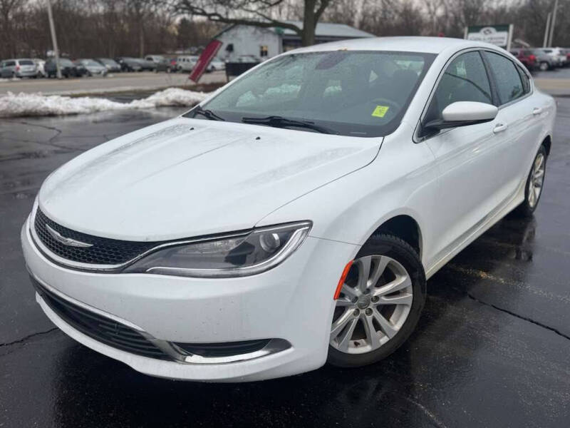 2016 Chrysler 200 Limited's photo