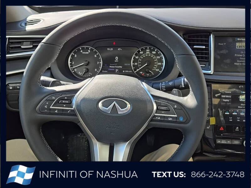 2025 Infiniti QX50 Luxe