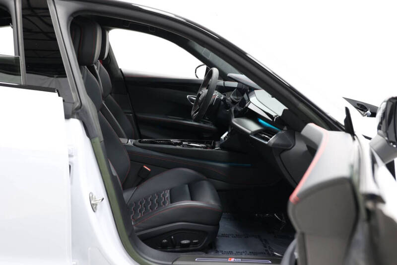 2022 Audi RS e-tron GT quattro