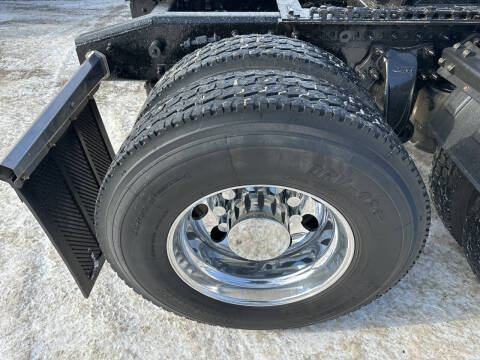 2016 Freightliner Cascadia