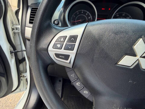 2015 Mitsubishi Lancer ES