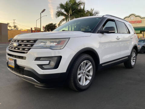 2017 Ford Explorer for sale at La Mesa Auto Sales in Huntington Park CA