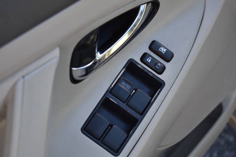 2009 Toyota Camry LE