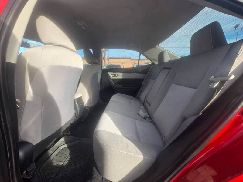 2015 Toyota Corolla LE