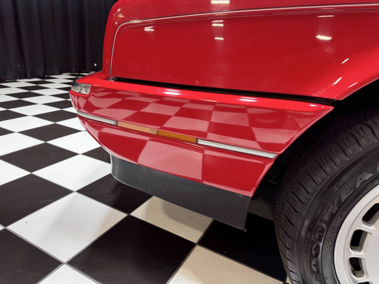 1990 Cadillac Allante 21