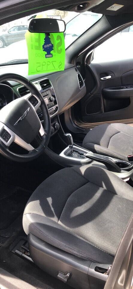 2013 Chrysler 200 for sale at M & M Motors in Des Moines, IA