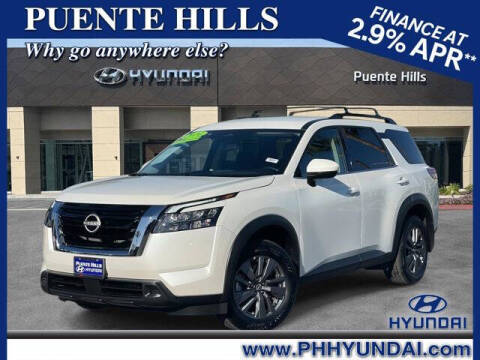 2024 Nissan Pathfinder SV
