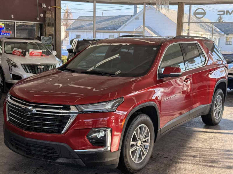 2023 Chevrolet Traverse LT Cloth
