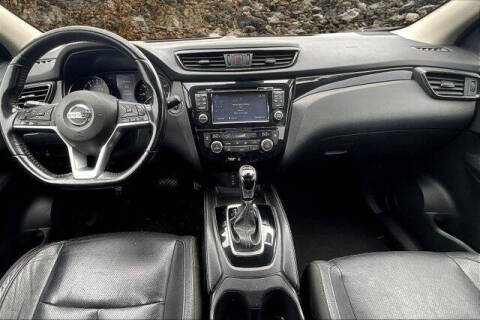 2017 Nissan Rogue Sport SL