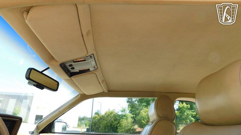 1986 Lincoln Mark VII