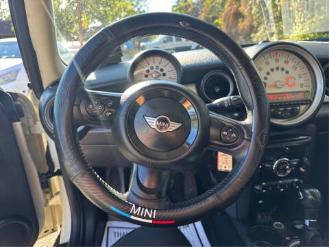 2013 MINI Hardtop Cooper