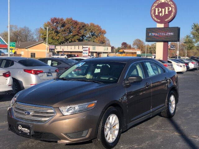 2015 Ford Taurus