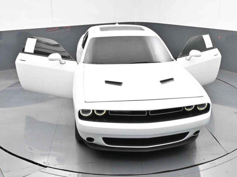 2016 Dodge Challenger SXT