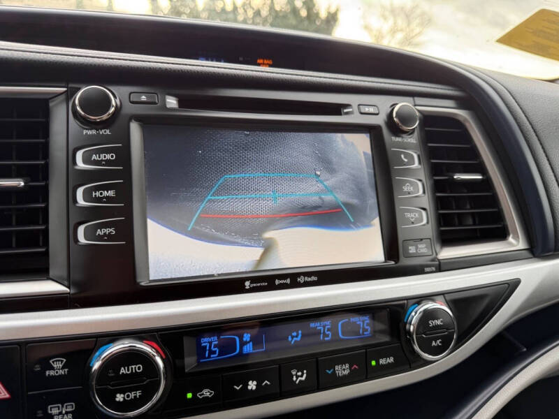 2017 Toyota Highlander XLE