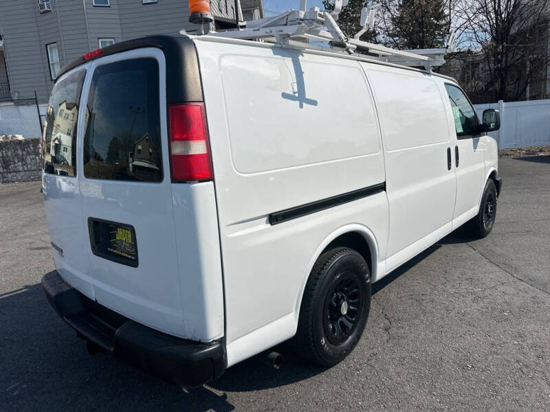 2011 Chevrolet Express 1500