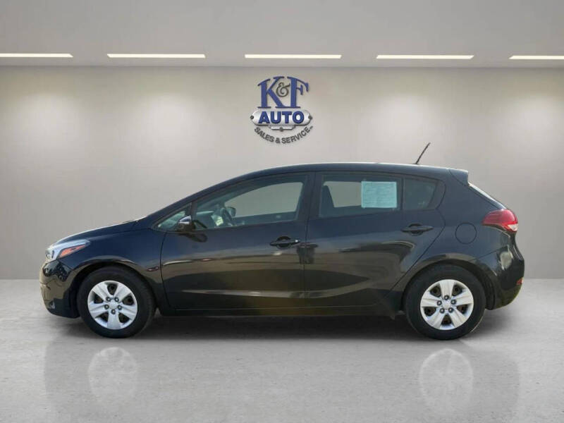 2017 Kia Forte5 LX