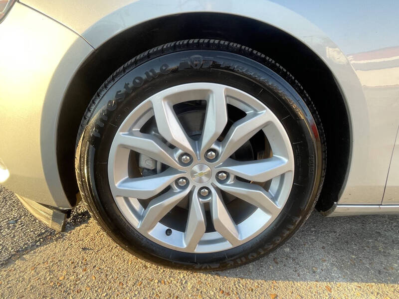 2019 Chevrolet Impala LT