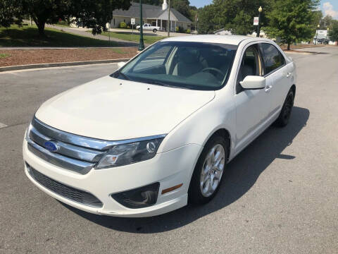 2011 Ford Fusion for sale at Diana rico llc in Dalton GA