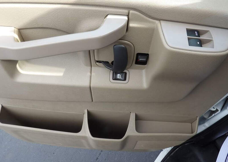 2019 Chevrolet Express 2500