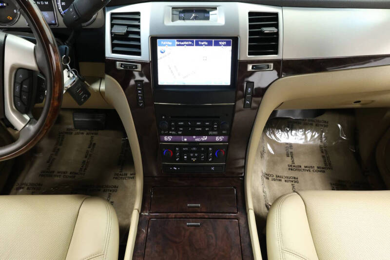 2012 Cadillac Escalade Premium