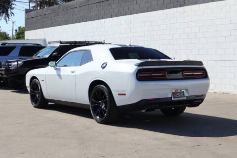 2016 Dodge Challenger
