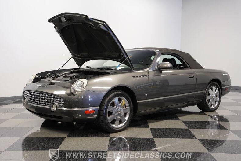 2003 Ford Thunderbird