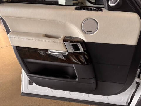 2017 Land Rover Range Rover Supercharged LWB