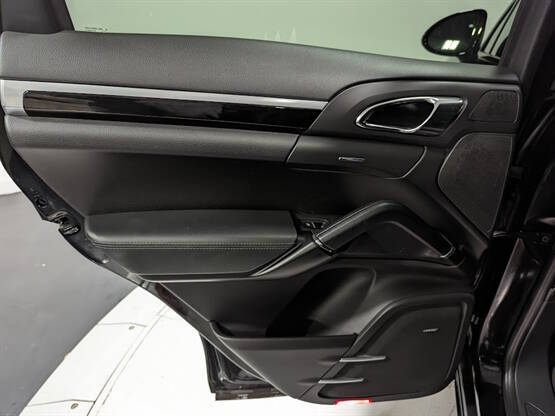 2016 Porsche Cayenne S