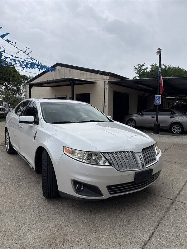 2010 Lincoln MKS