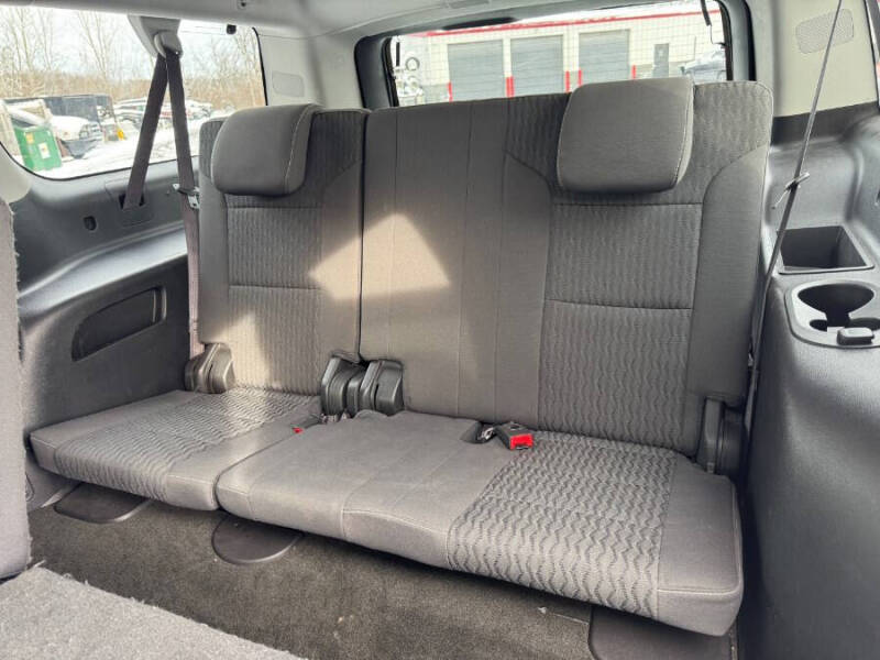 2017 GMC Yukon XL SLE