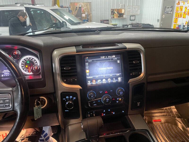 2013 RAM 1500 SLT