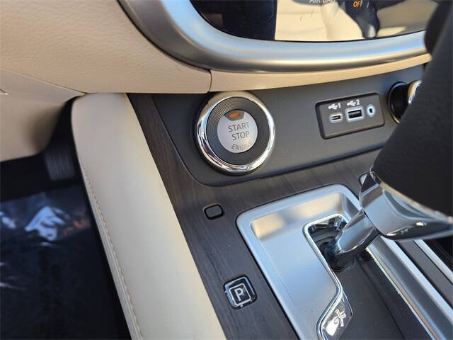 2024 Nissan Murano Platinum