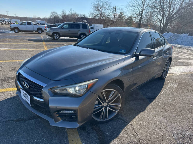 2014 INFINITI Q50's photo