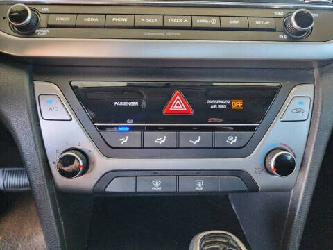 2018 Hyundai Elantra