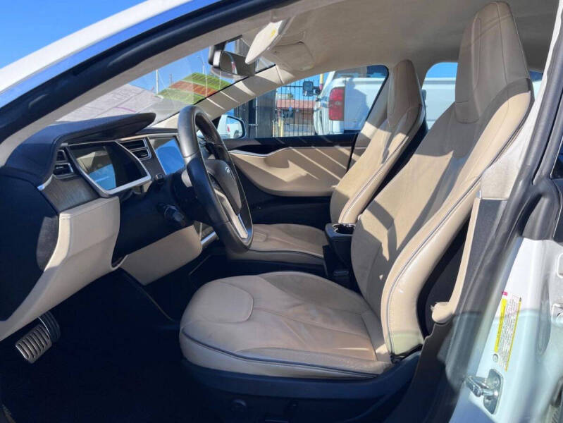 2013 Tesla Model S Performance