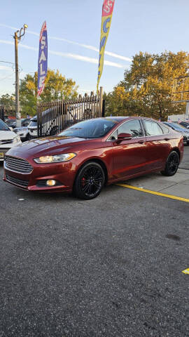 2014 Ford Fusion SE