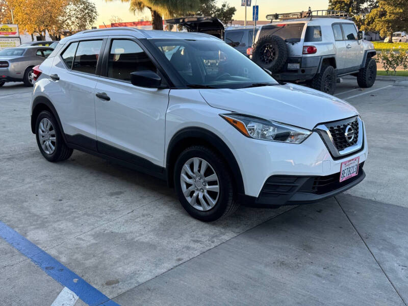 2018 Nissan Kicks S