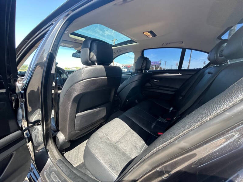 2012 BMW 5 Series 528i