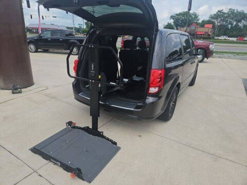 2016 Dodge Grand Caravan R/T