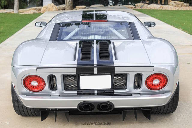 2005 Ford GT