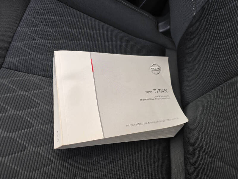 2018 Nissan Titan SV