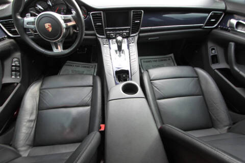 2013 Porsche Panamera 4