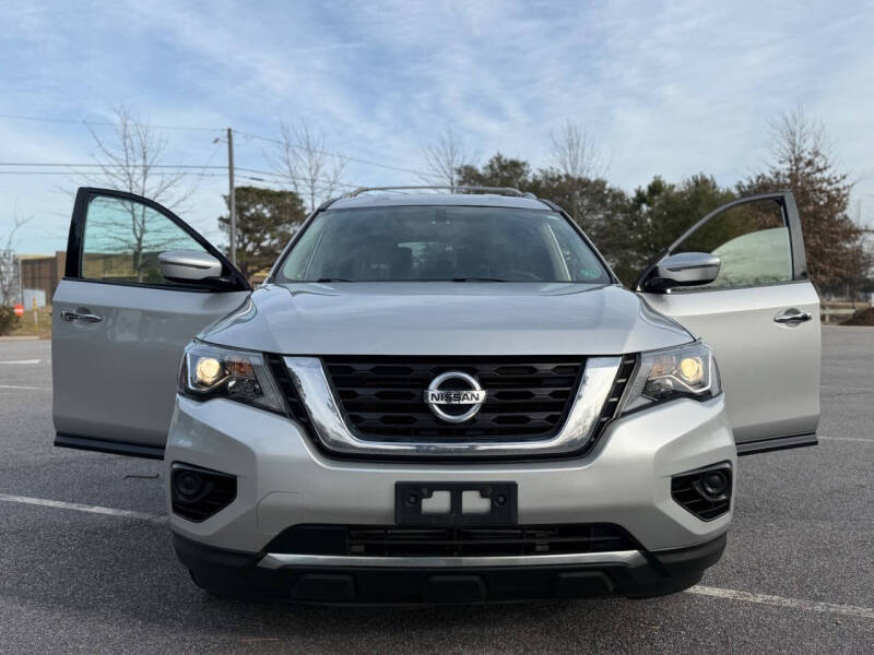2017 Nissan Pathfinder S