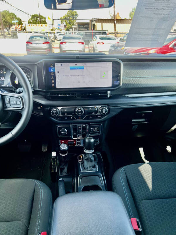 2024 Jeep Wrangler Rubicon X 4xe